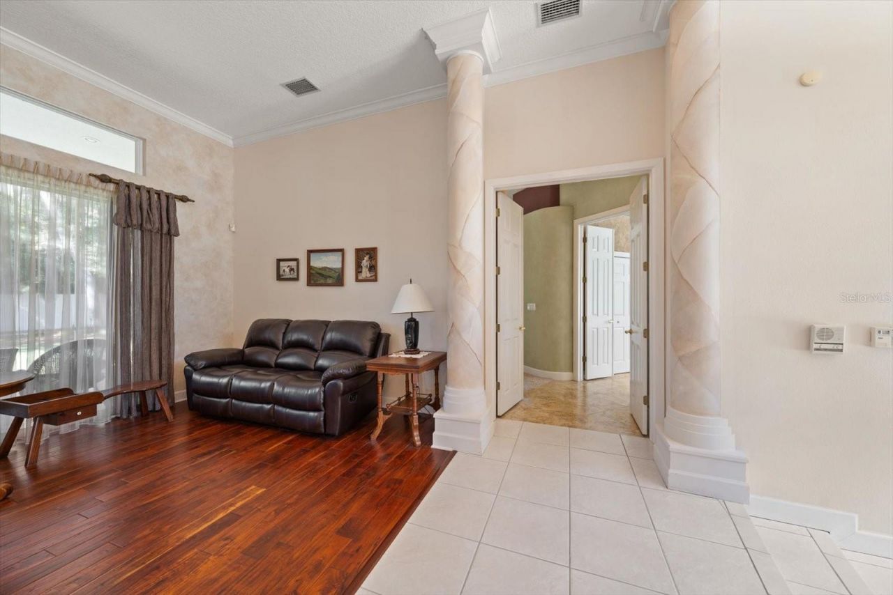 7890 134th Street, Seminole, FL 33776 Photo