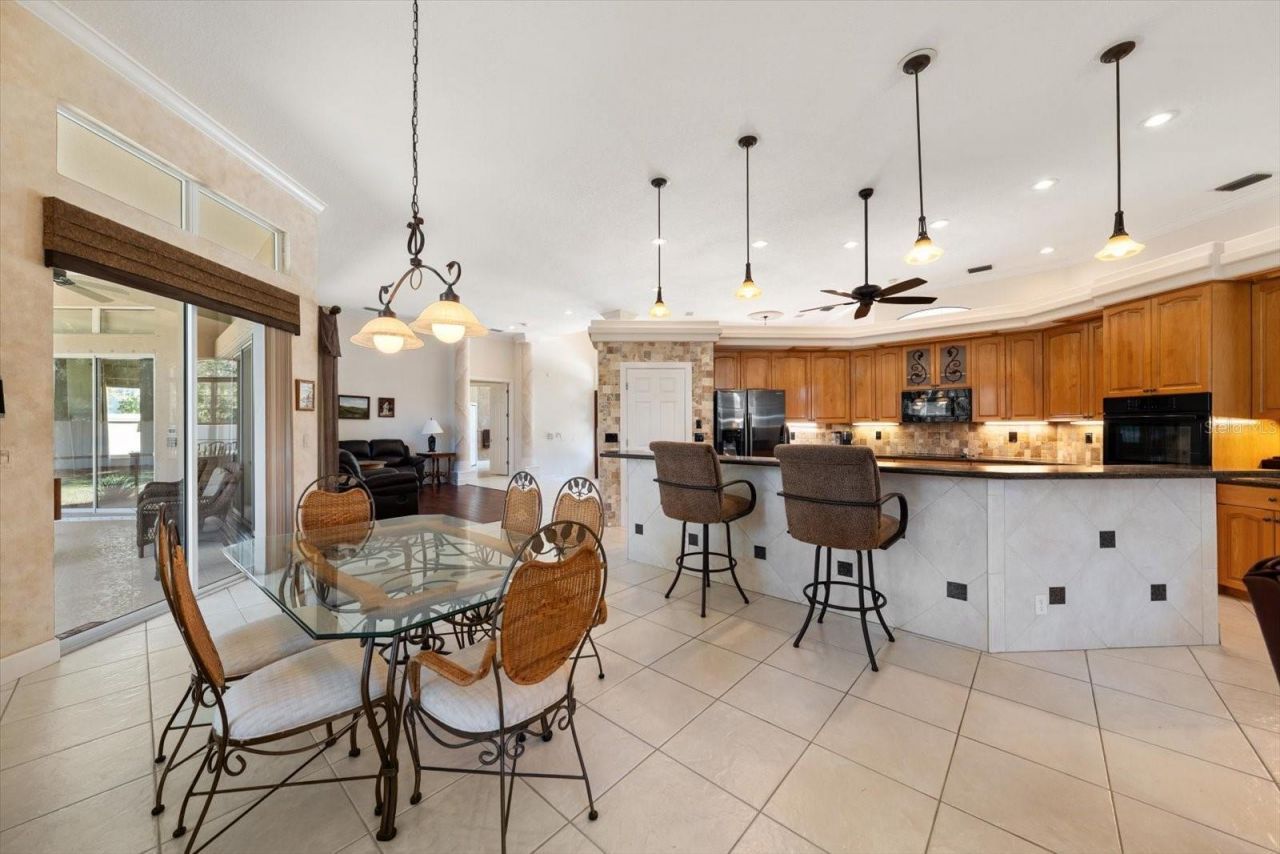 7890 134th Street, Seminole, FL 33776 Photo