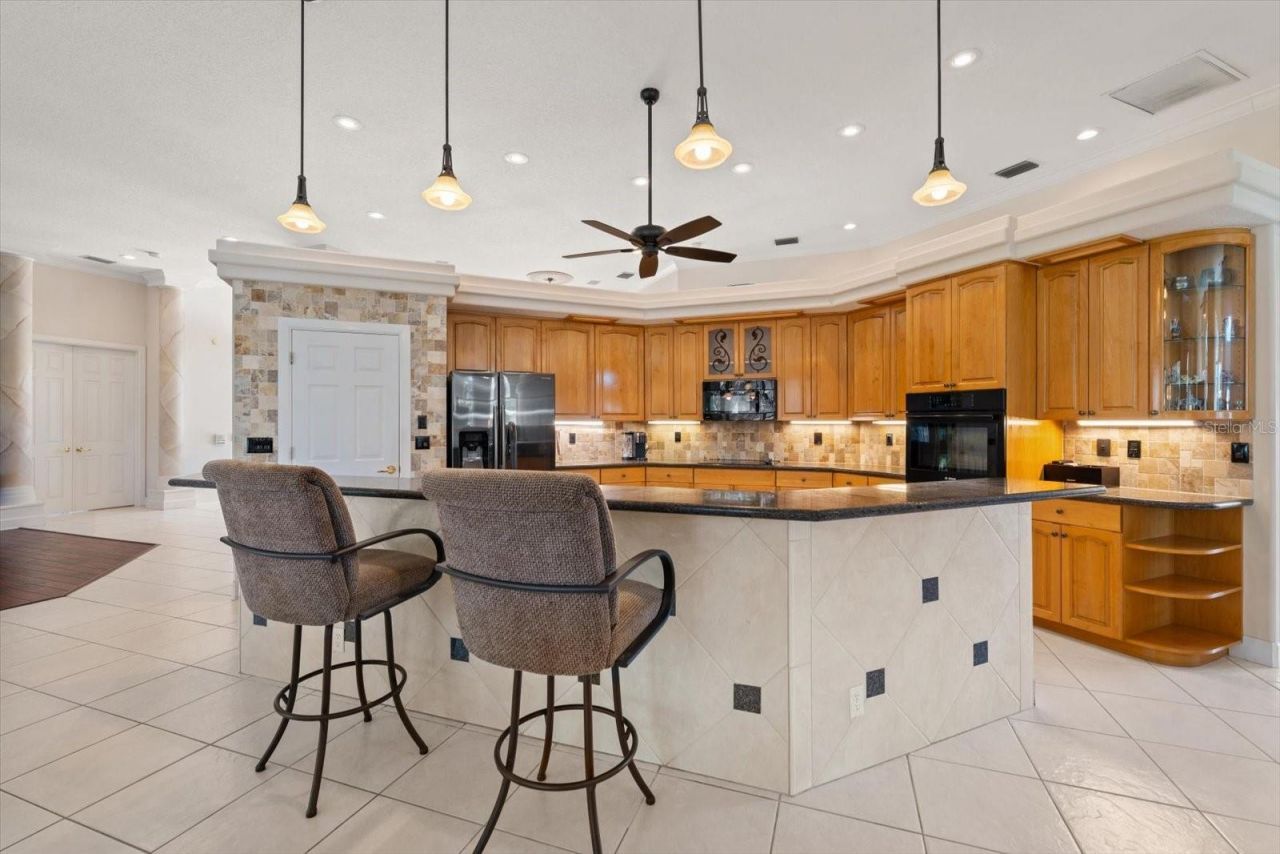 7890 134th Street, Seminole, FL 33776 Photo