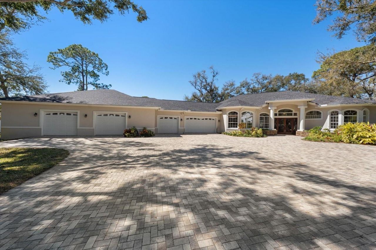 7890 134th Street, Seminole, FL 33776 Photo