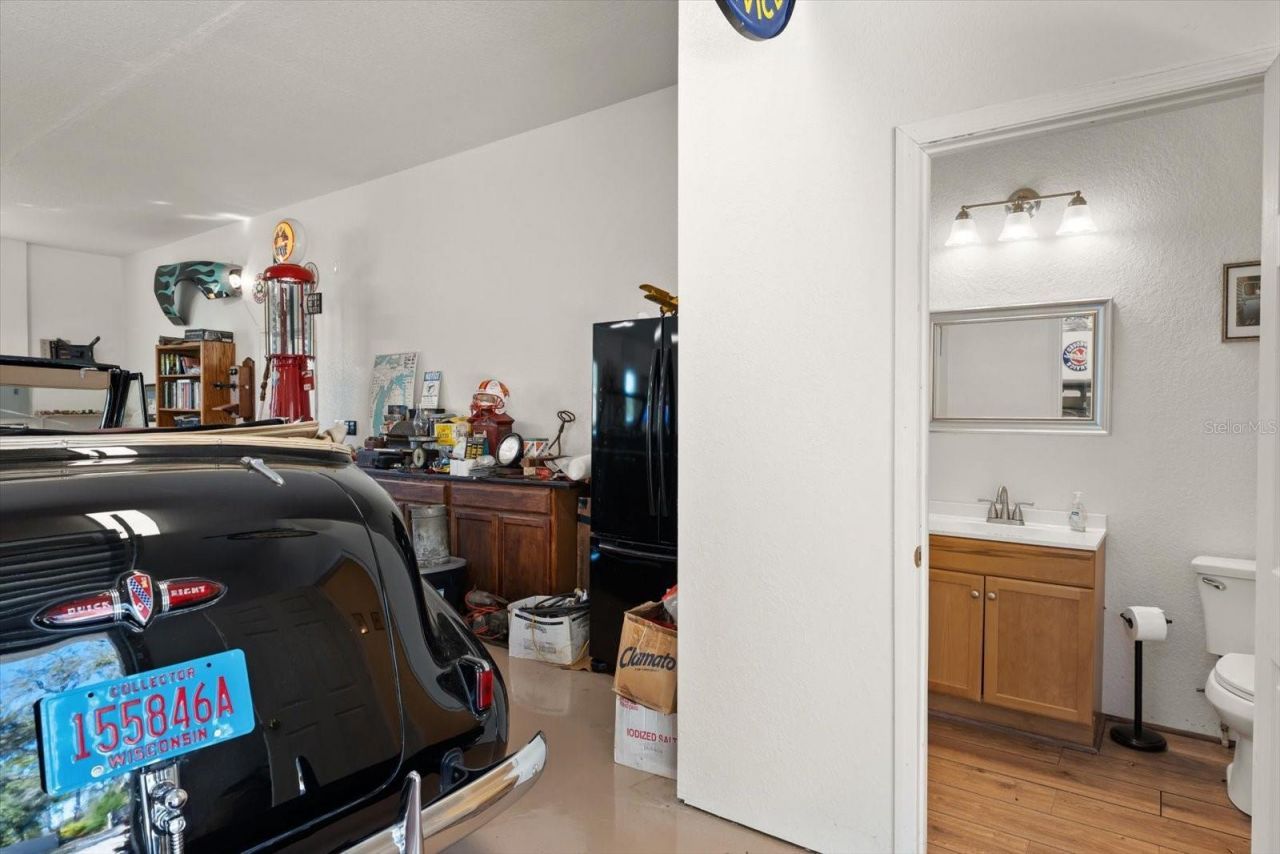 7890 134th Street, Seminole, FL 33776 Photo