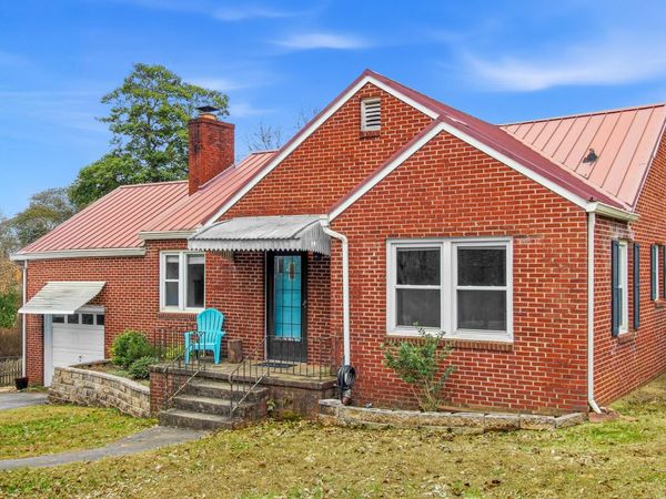 4824 Skyline Drive, Knoxville, TN 37914