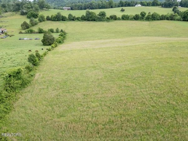 265 Thompson Rd, Madisonville, TN 37354