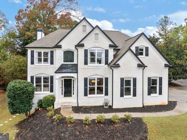 4290 Canterbury Walk Drive, Duluth, GA 30097