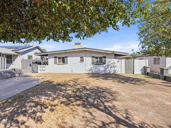 3817 N 9TH Place, Phoenix, AZ 85014