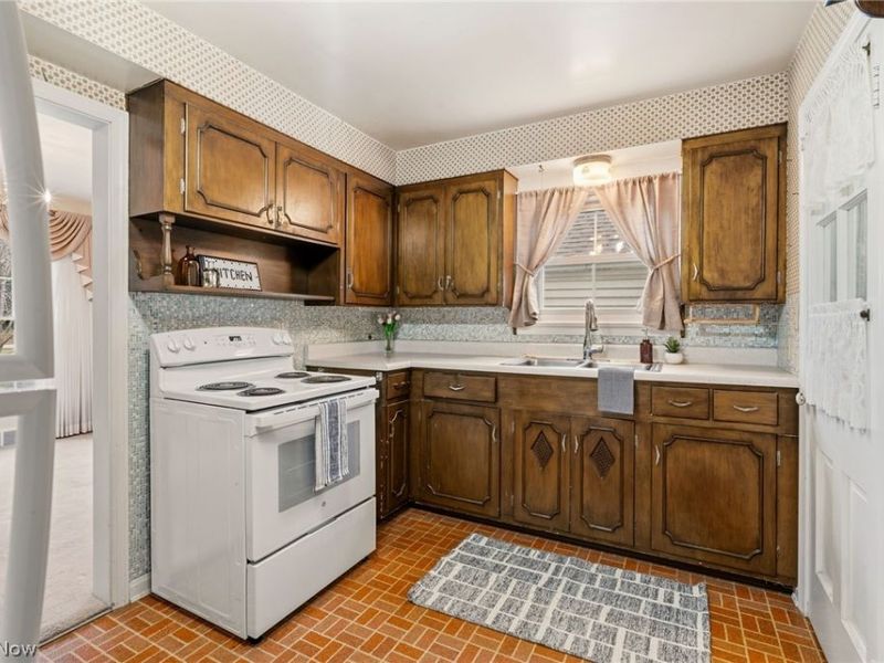 9482 Highland Drive , Brecksville, OH 44141 Photo 14