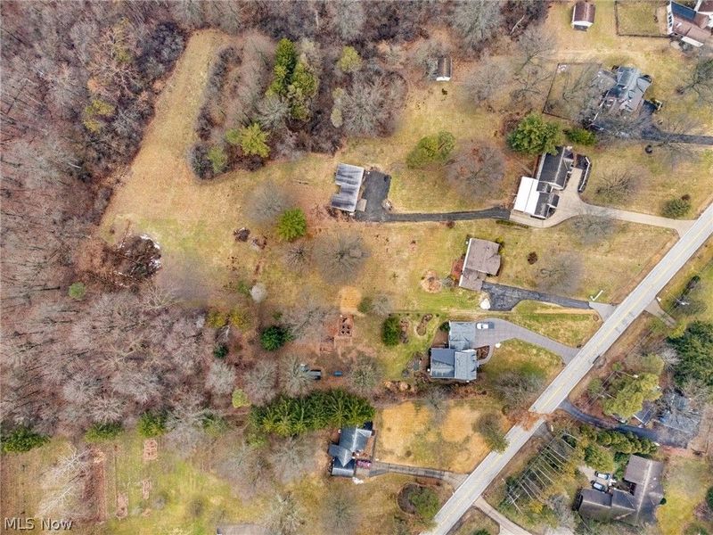 9482 Highland Drive , Brecksville, OH 44141 Photo 34