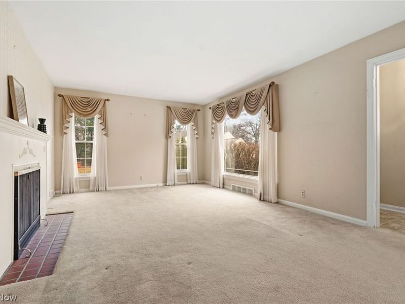 9482 Highland Drive , Brecksville, OH 44141 Photo 7