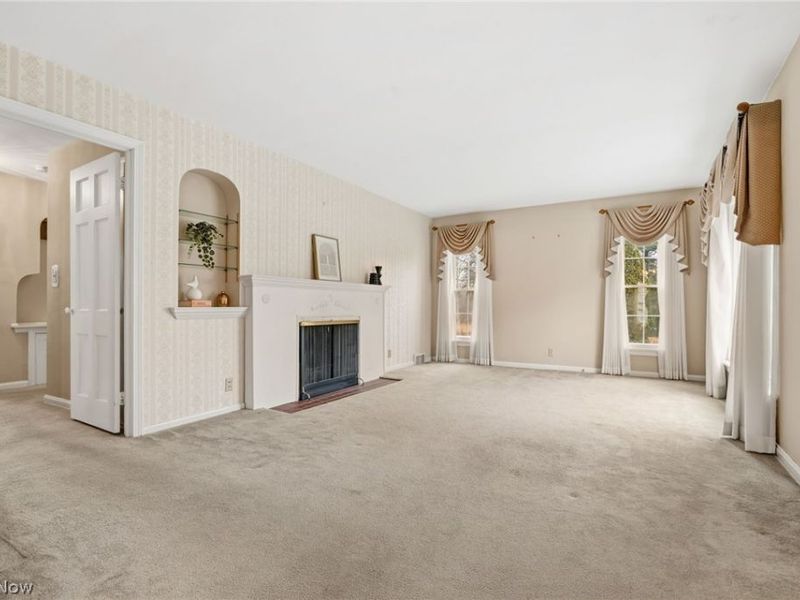 9482 Highland Drive , Brecksville, OH 44141 Photo 9