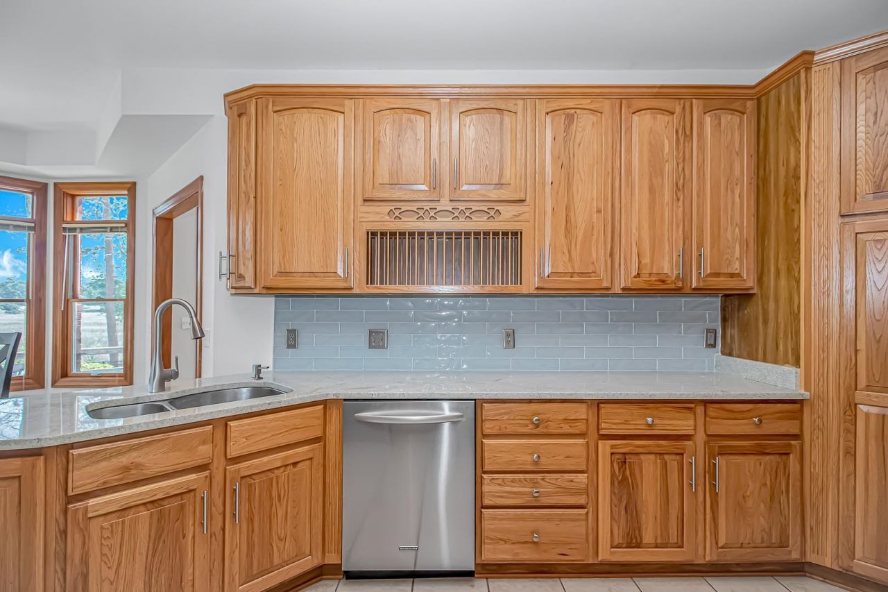 2296 Big Landing Dr. Photo 12