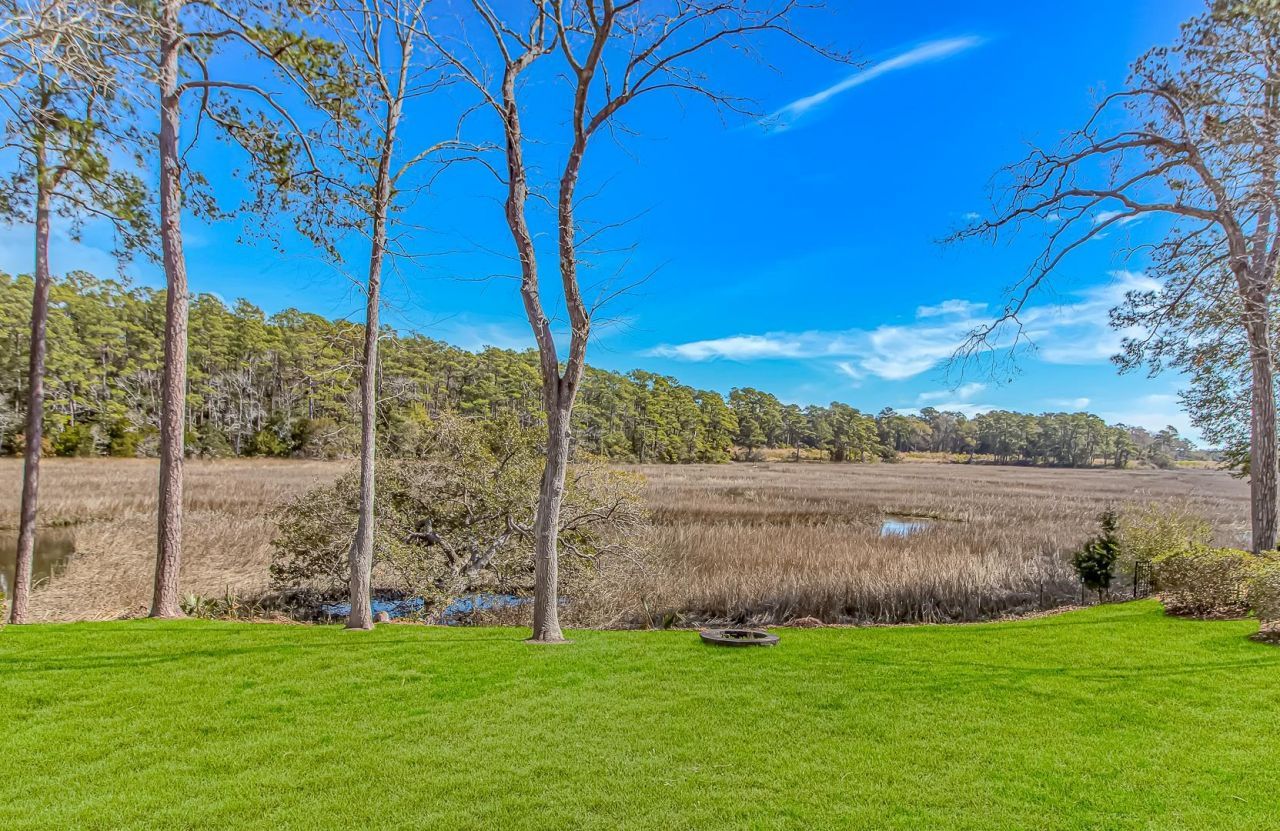 2296 Big Landing Dr. Photo 31