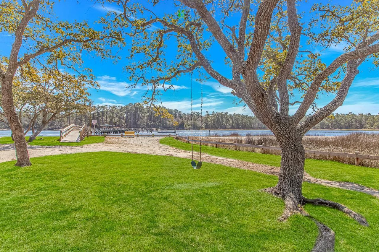 2296 Big Landing Dr. Photo 42