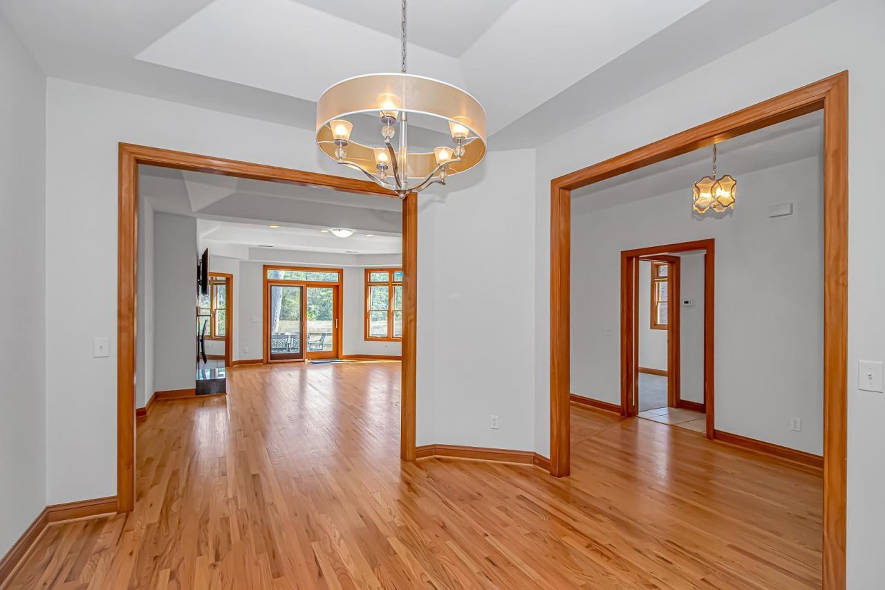 2296 Big Landing Dr. Photo 6