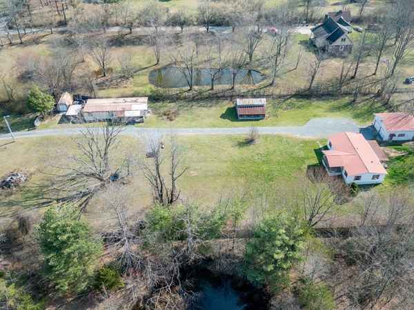 471 Grayson Way, Signal Mountain, TN 37377