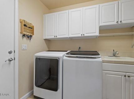 1698 Silverthread Drive, Reno, NV 89521 Photo