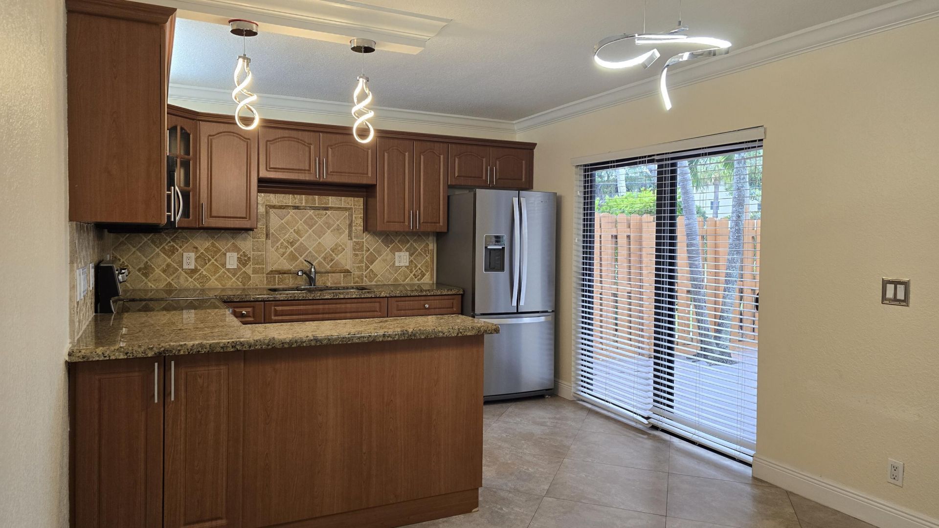 257 Lake Arbor Drive, Palm Springs, FL 33461 Photo