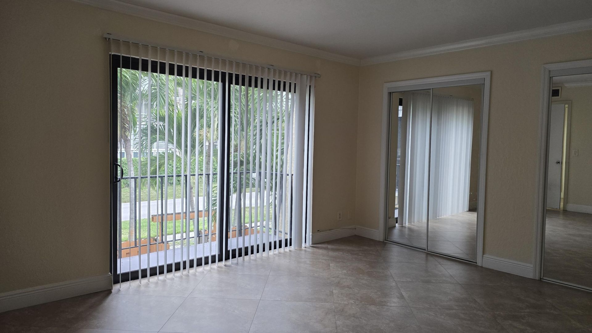 257 Lake Arbor Drive, Palm Springs, FL 33461 Photo