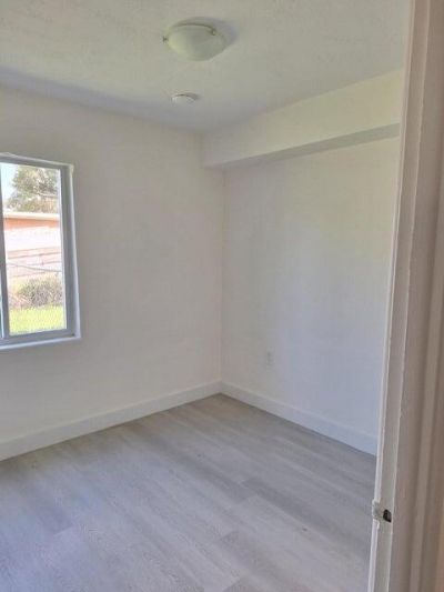 360 Barraclough Street, Fort Pierce, FL 34982 Photo