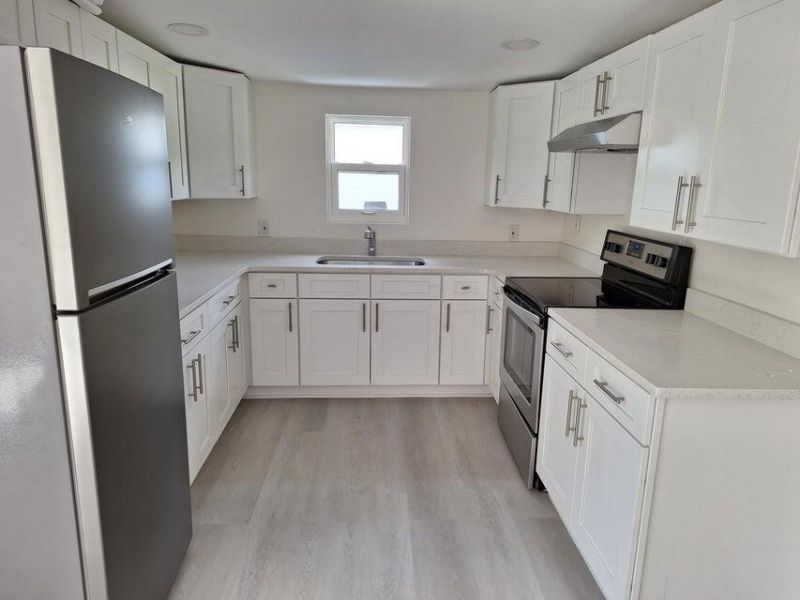 360 Barraclough Street, Fort Pierce, FL 34982 Photo