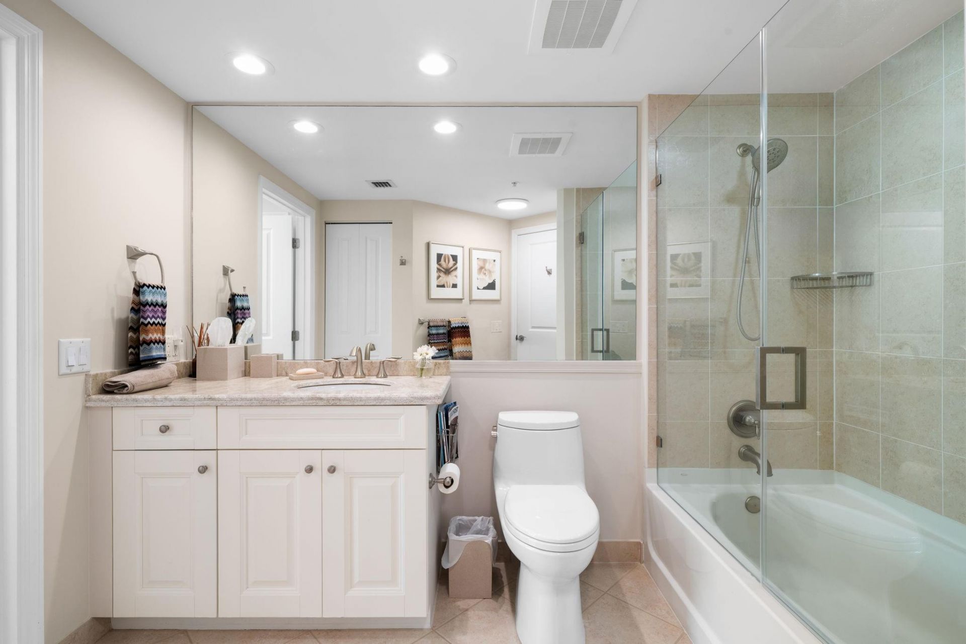 347 N New River Drive, Unit 610, Fort Lauderdale, FL 33301 Photo