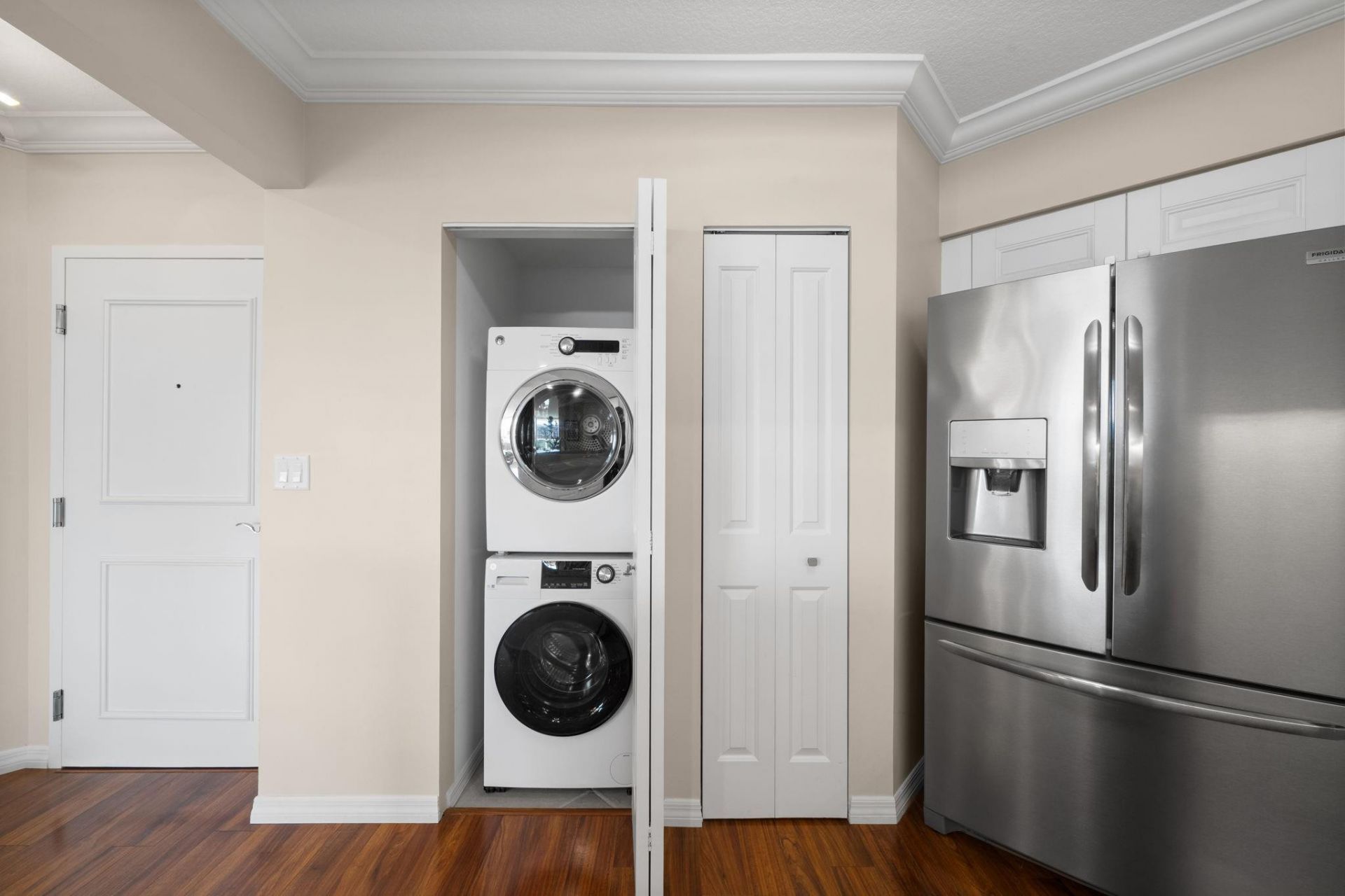 347 N New River Drive, Unit 610, Fort Lauderdale, FL 33301 Photo