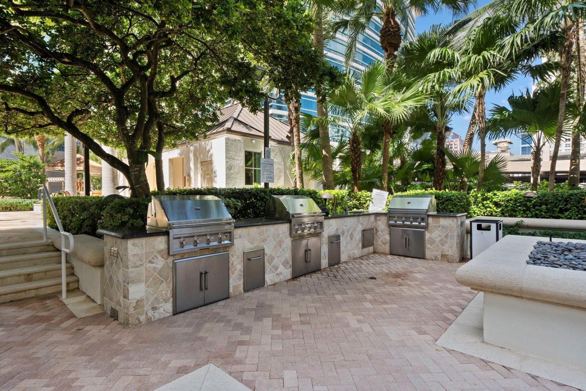347 N New River Drive, Unit 610, Fort Lauderdale, FL 33301 Photo
