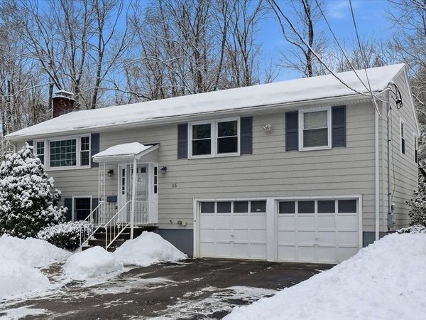 15 Woodmere, Framingham, MA 01701