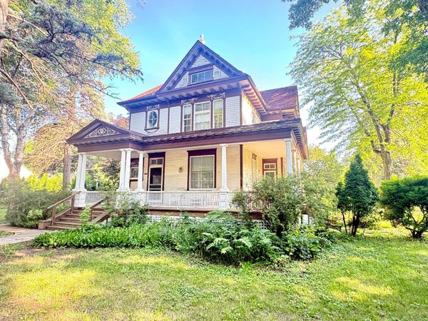1122 Pine Street, Dawson, MN 56232