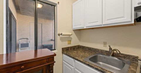 2700 Plumas Street, Unit APT 208, Reno, NV 89509 Photo