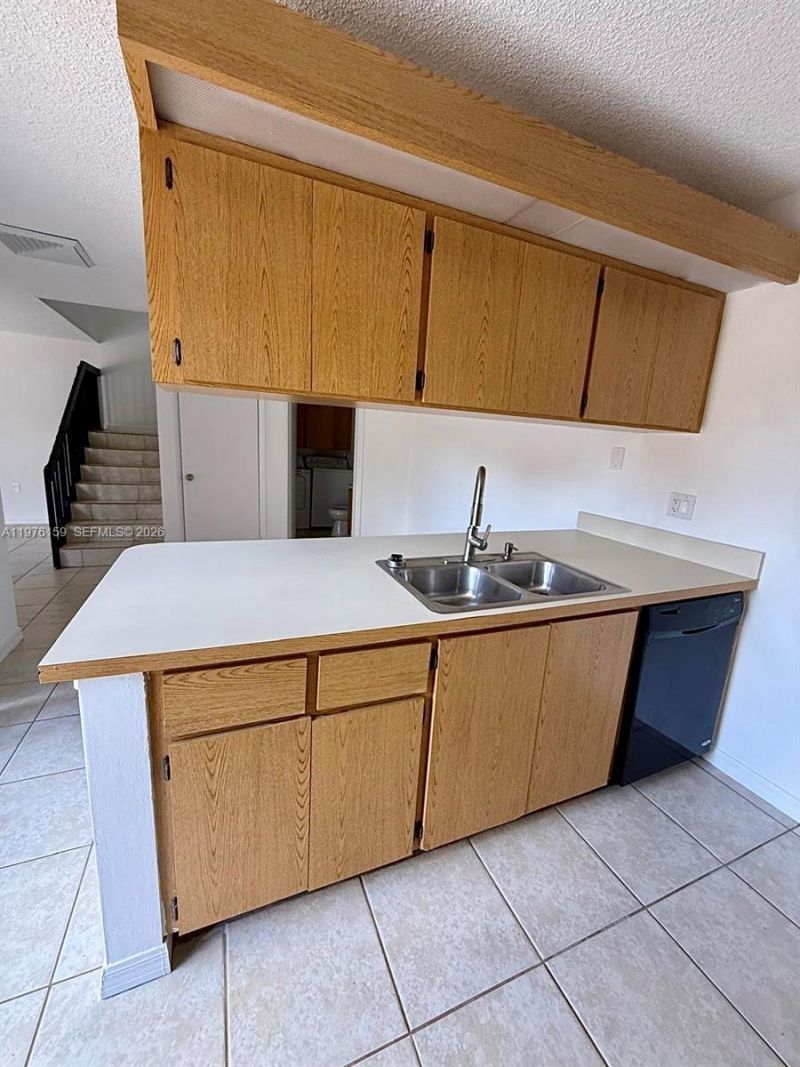 602 Green Springs Pl , Unit 602, West Palm Beach, FL 33409 Photo