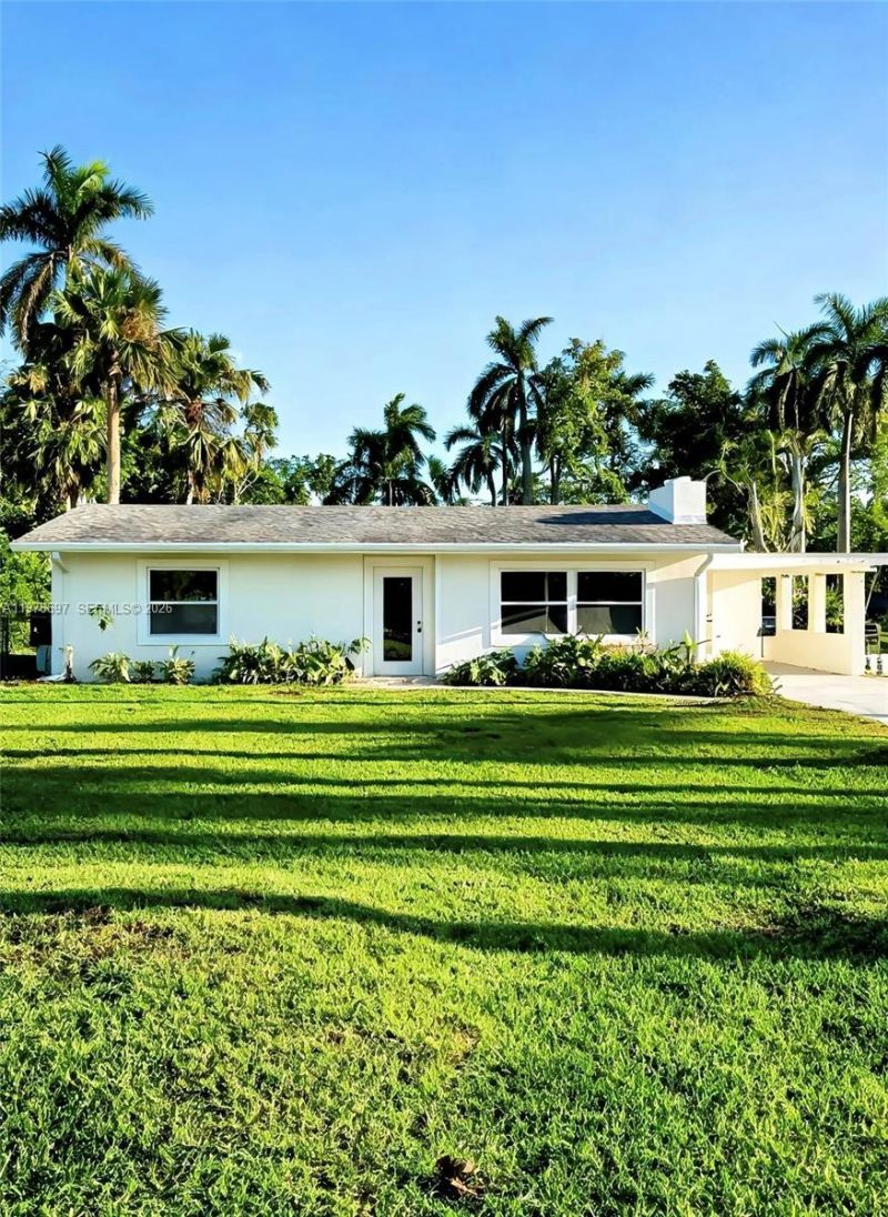4438 E Riverside Drive, Fort Myers, FL 33905 Photo