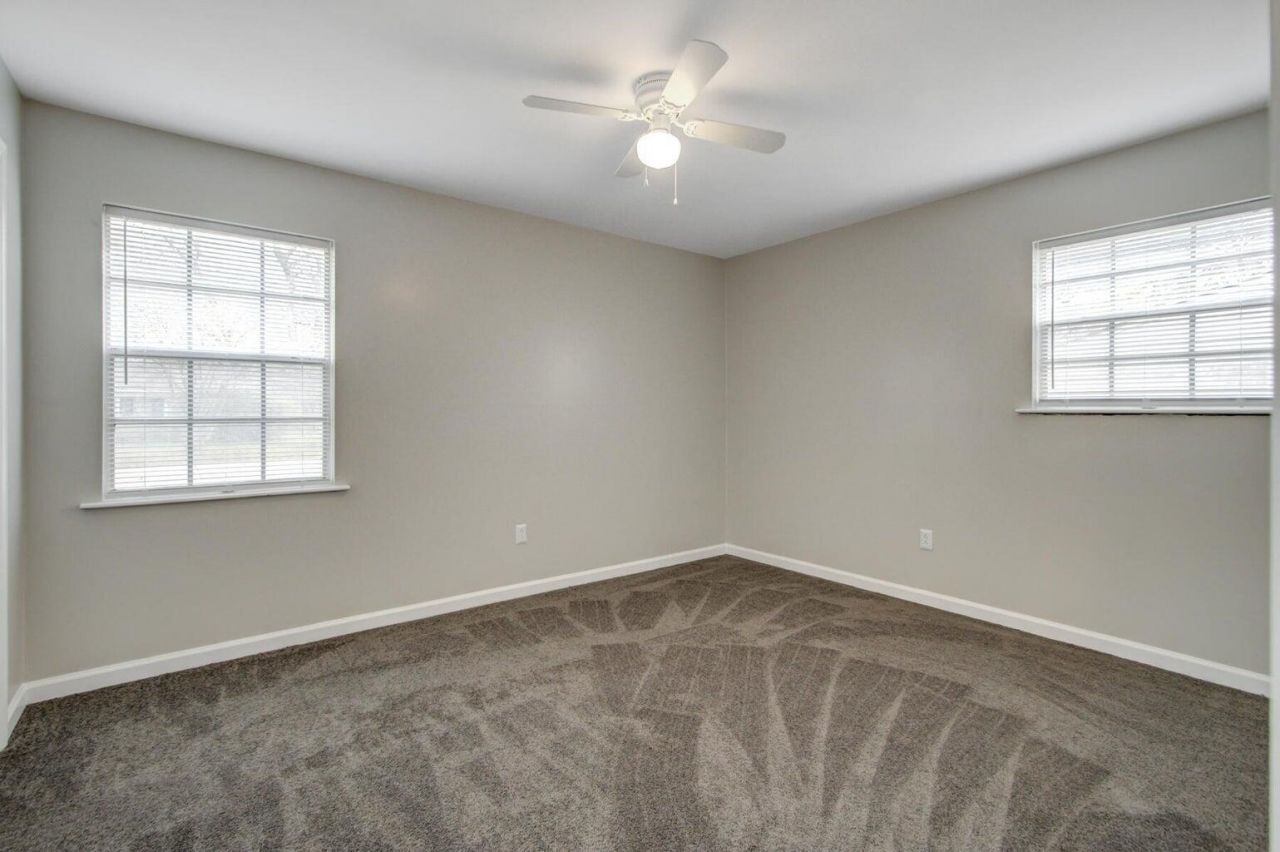 1978 Holliday Street Photo 16