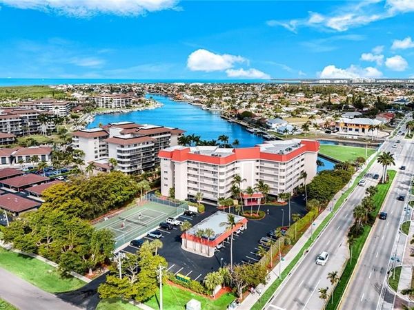 270 N Collier BLVD , Unit 304, MARCO ISLAND, FL 34145