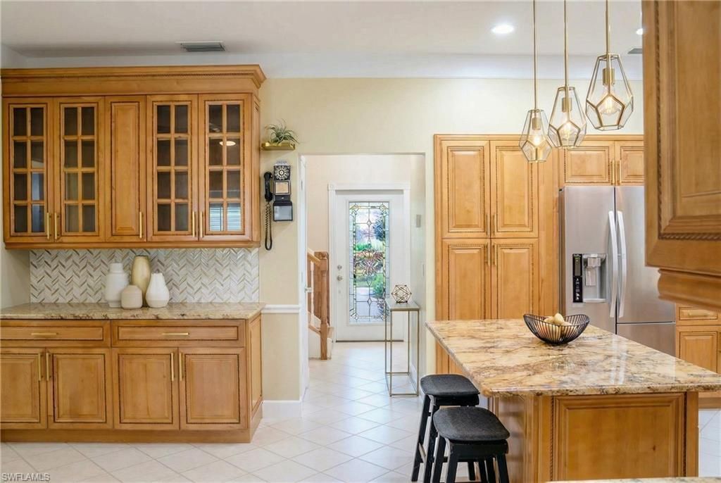 25335 Pinson Dr , Bonita Springs, FL 34135 Photo