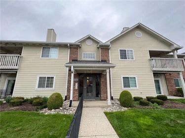 6650 Wareham Court, Unit 8, Centerville, OH 45459