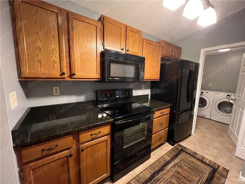 6650 Wareham Court, Unit 8, Centerville, OH 45459 Photo 12