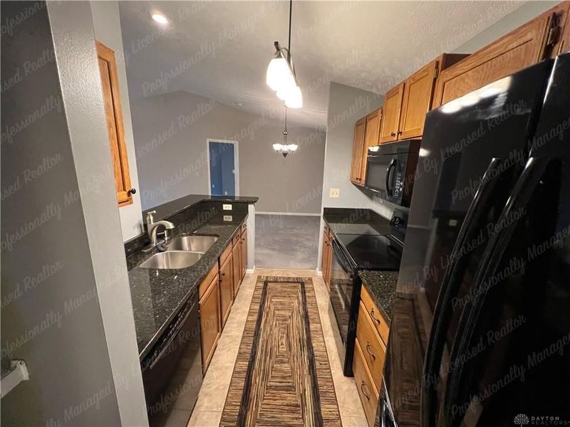 6650 Wareham Court, Unit 8, Centerville, OH 45459 Photo 14