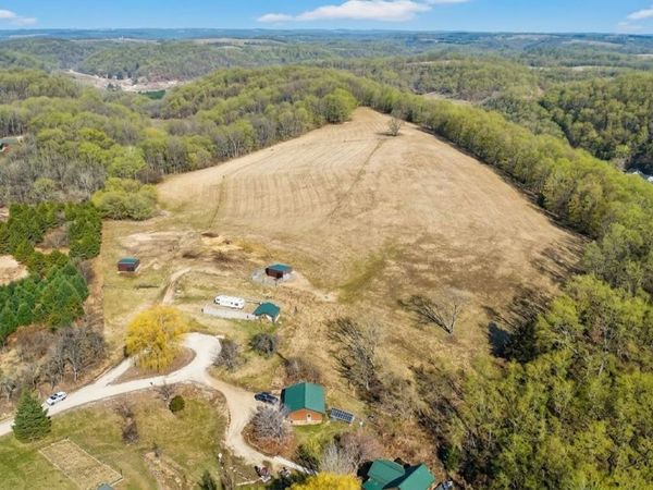 19004 Kestrel Ridge Lane, Richland Center, WI 53581