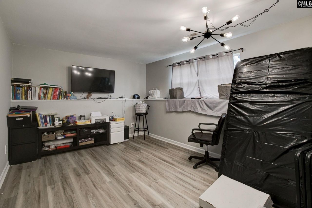 511 Autumn Glen Road  Photo 21