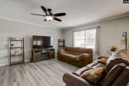 511 Autumn Glen Road  photo 4