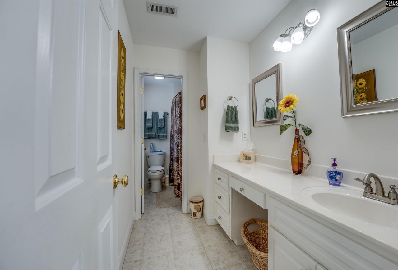 105 Moontide Court  Photo 31