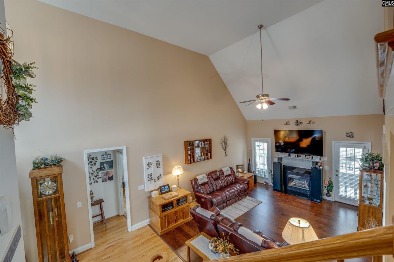 105 Moontide Court  Photo 6