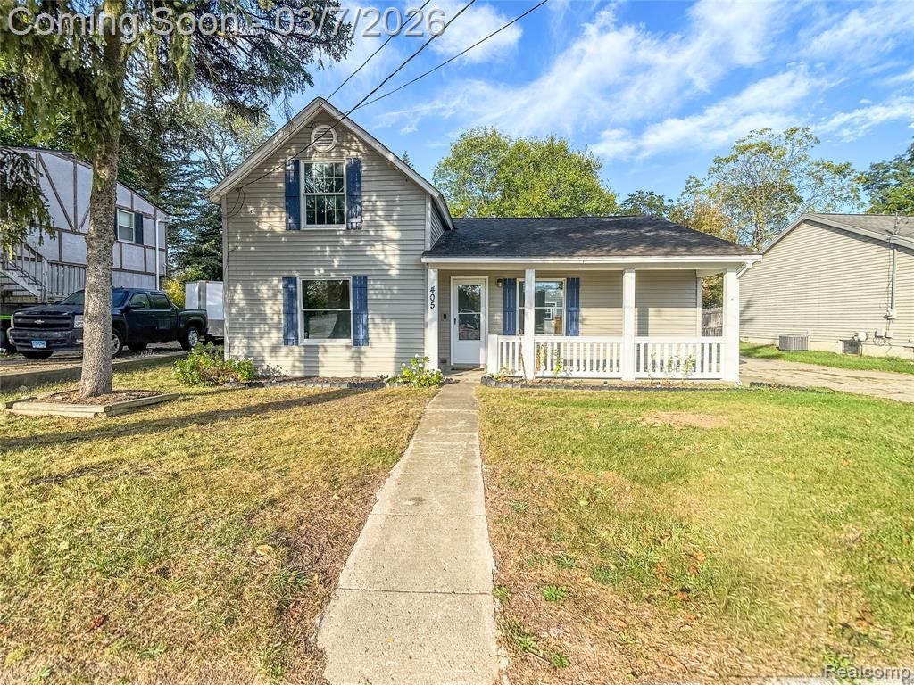 405 Lincoln Street, Fenton, MI 48430 Main Photo