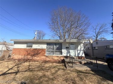 5133 Cherokee Street , Dearborn Heights, MI 48125
