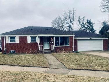 14611 Jacob Avenue, Eastpointe, MI 48021