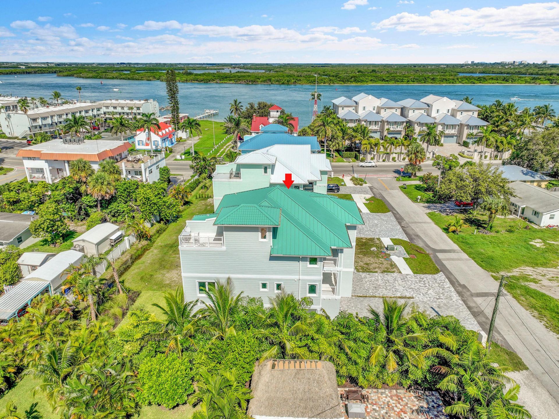 107 Desota Street, Hutchinson Island, FL 34949 Photo