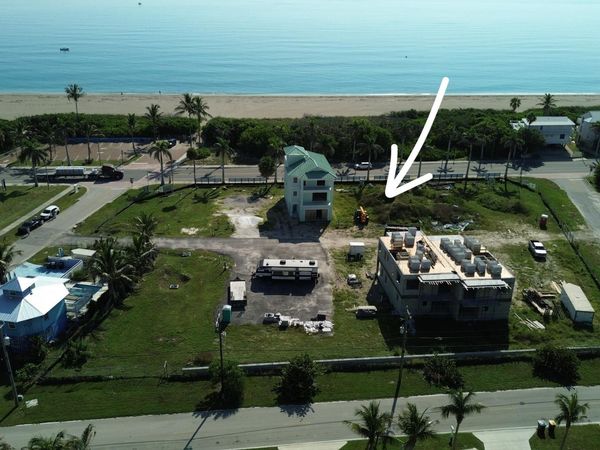 523 Coral Sands Way, Hutchinson Island, FL 34949