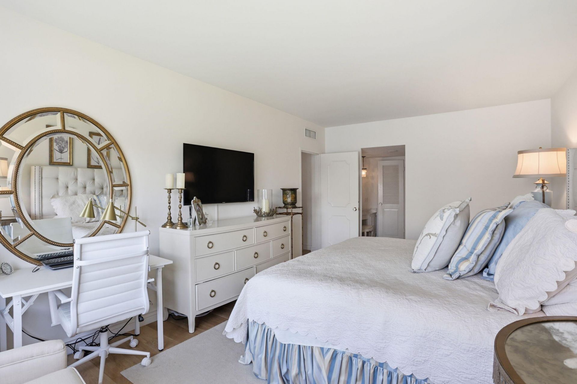 701 E Camino Real, Unit 2-J, Boca Raton, FL 33432 Photo