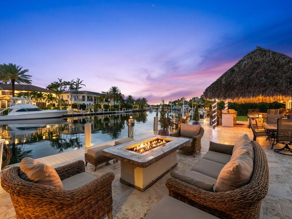 2600 NE 33rd Street, Lighthouse Point, FL 33064