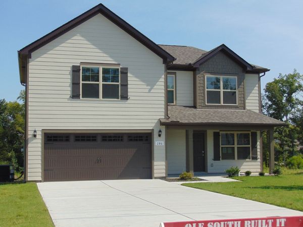 286 Spring Street, La Vergne, TN 37086